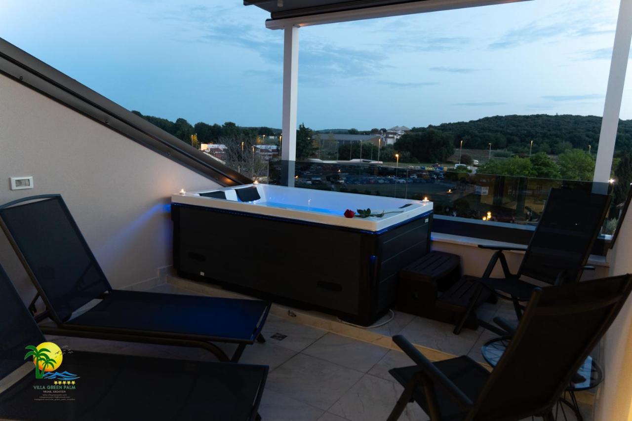 Villa Green Palm เวอร์ซาร์ ภายนอก รูปภาพ