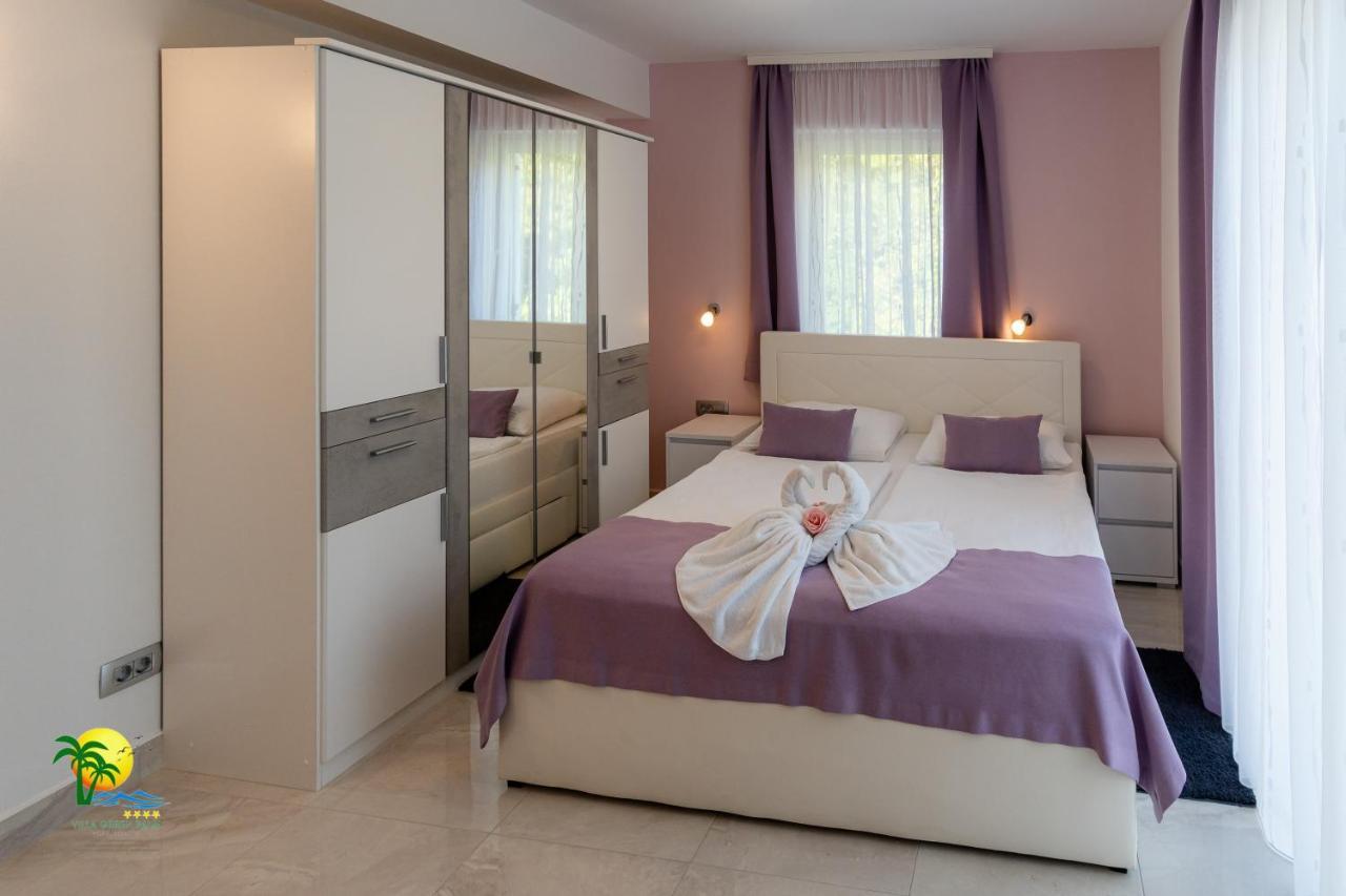 Villa Green Palm เวอร์ซาร์ ภายนอก รูปภาพ
