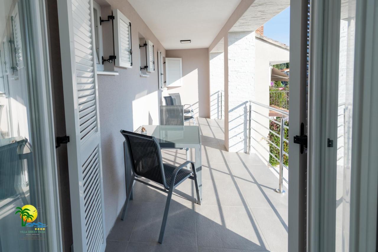 Villa Green Palm เวอร์ซาร์ ภายนอก รูปภาพ
