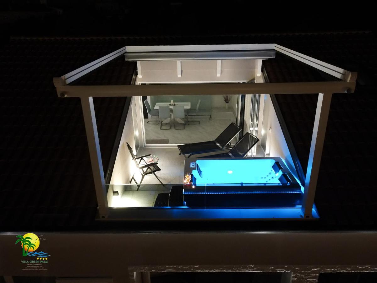 Villa Green Palm เวอร์ซาร์ ภายนอก รูปภาพ